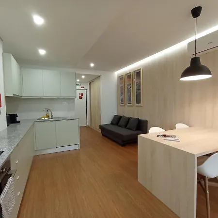 715 Galé Wi-fi, Estacionamento Apartamento *