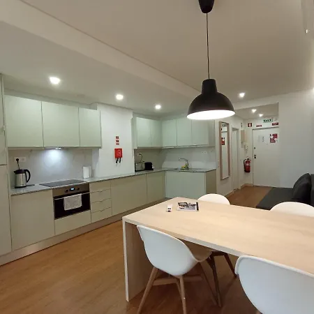 715 Gale Wi-fi, Estacionamento Apartament